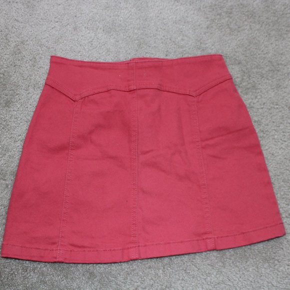 ✨ Pink Forever 21 Skirt ✨ - Picture 2 of 4